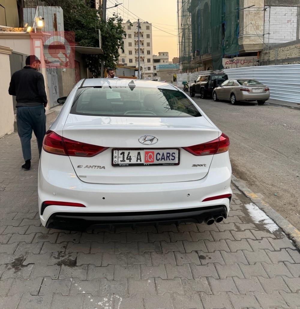 هيونداي النترا